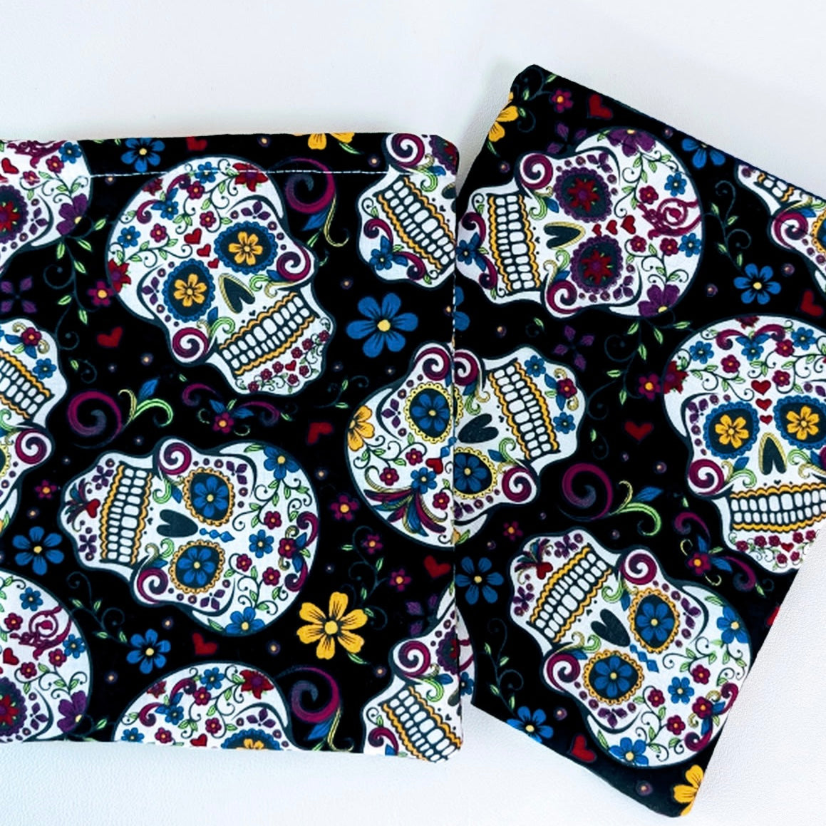 Flor de Muertos small e-Reader sleeve