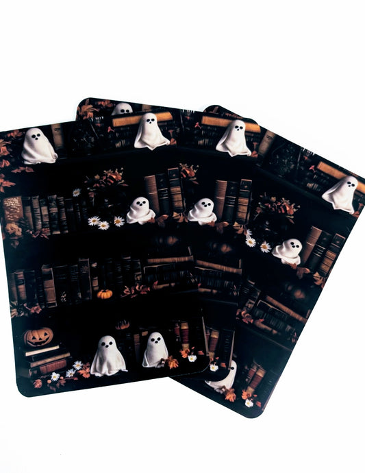 Ghostly Bookshelf Kindle Insert
