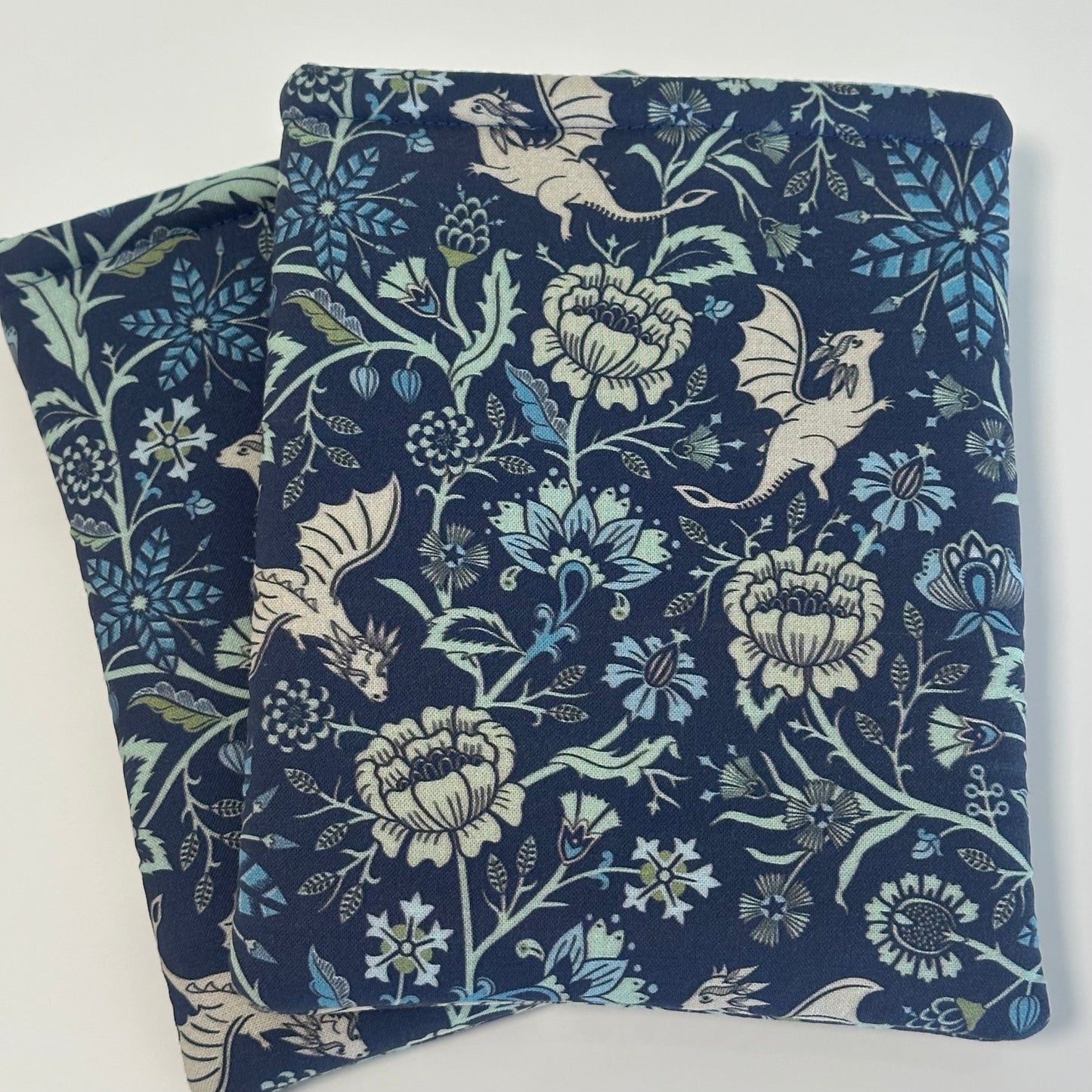 Dragon Garden small e-Reader sleeve