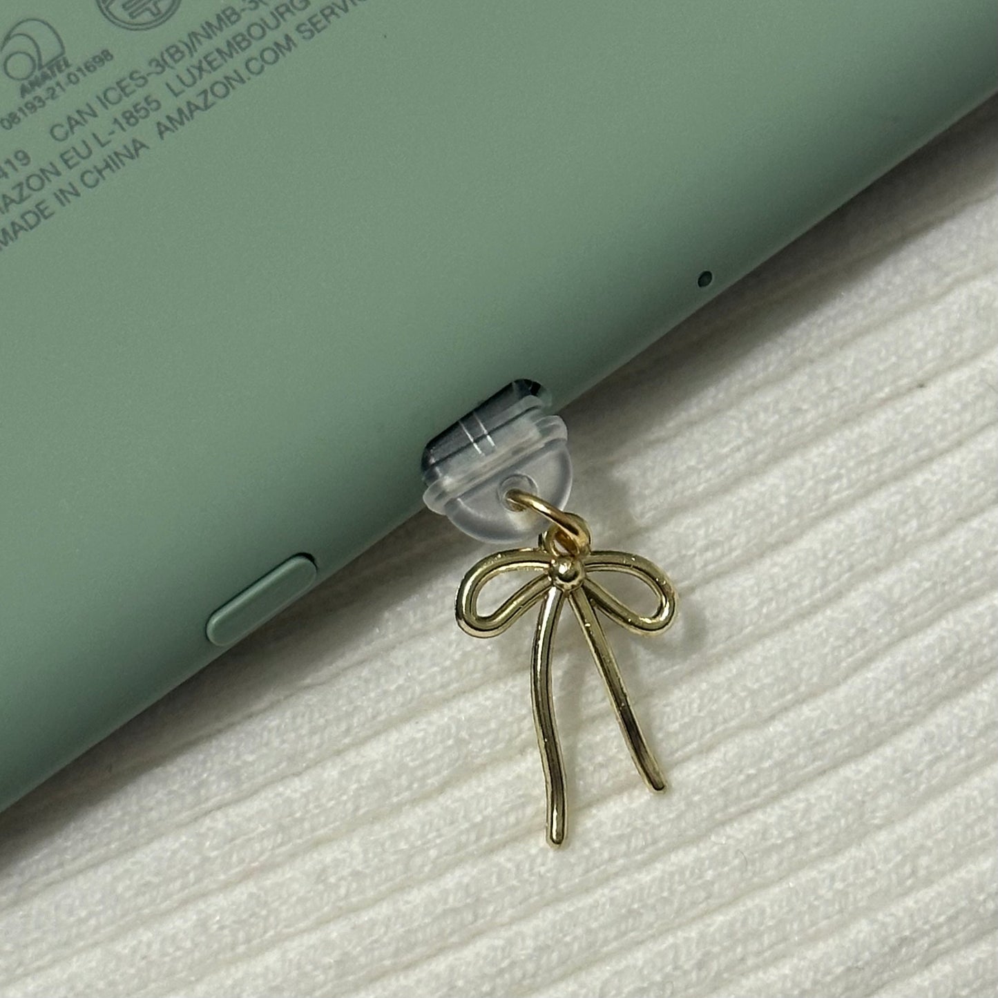 Dainty Bow Charm