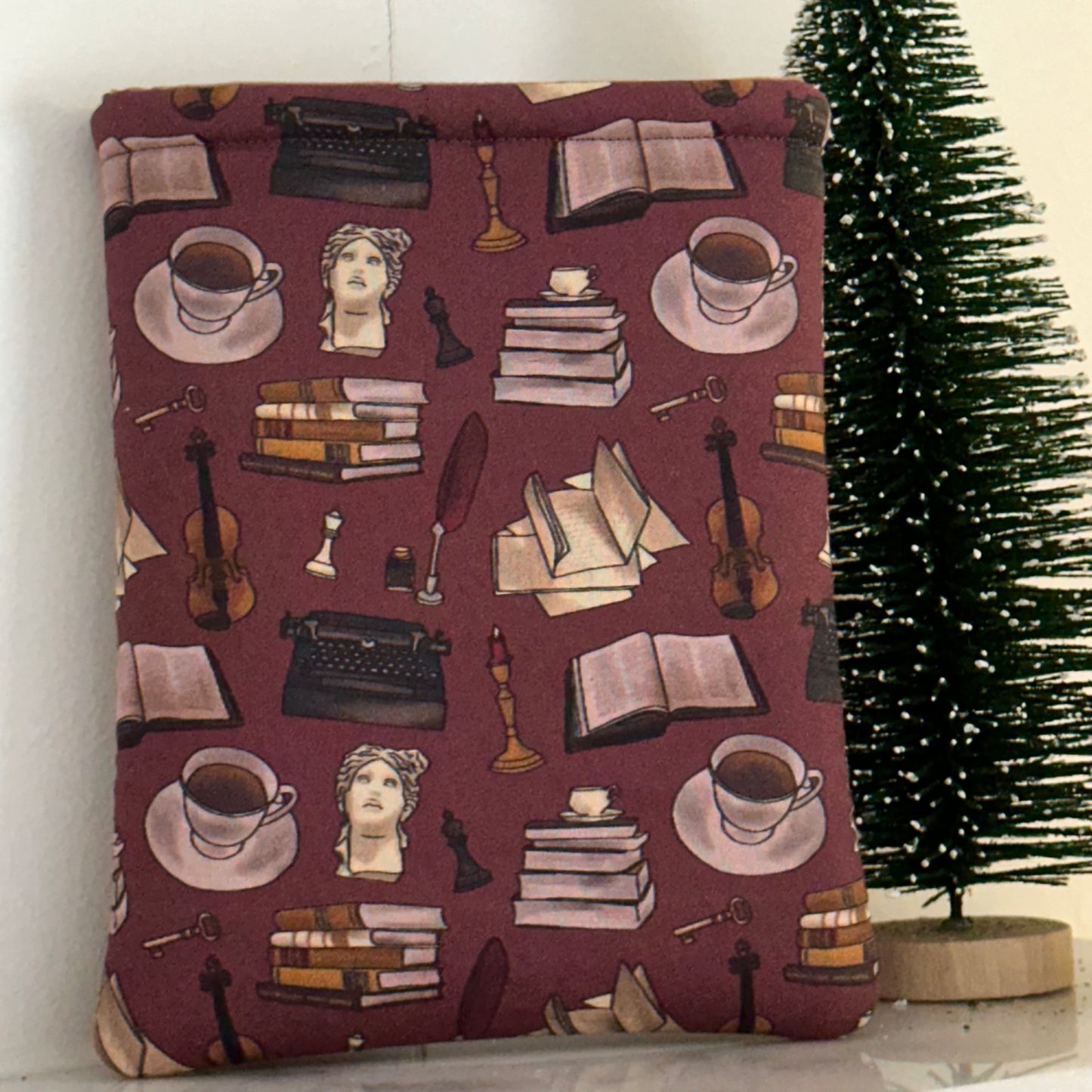 Dark Academia small sleeve